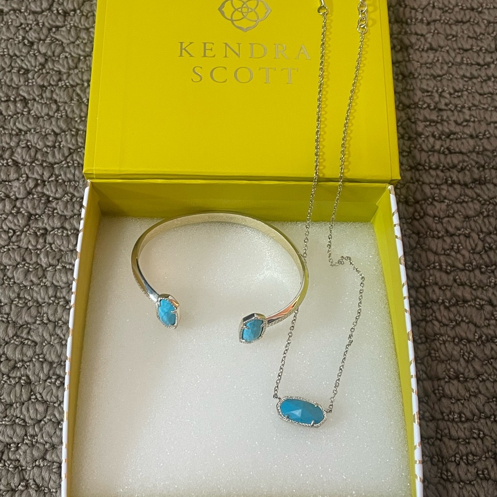 Kendra Scott set